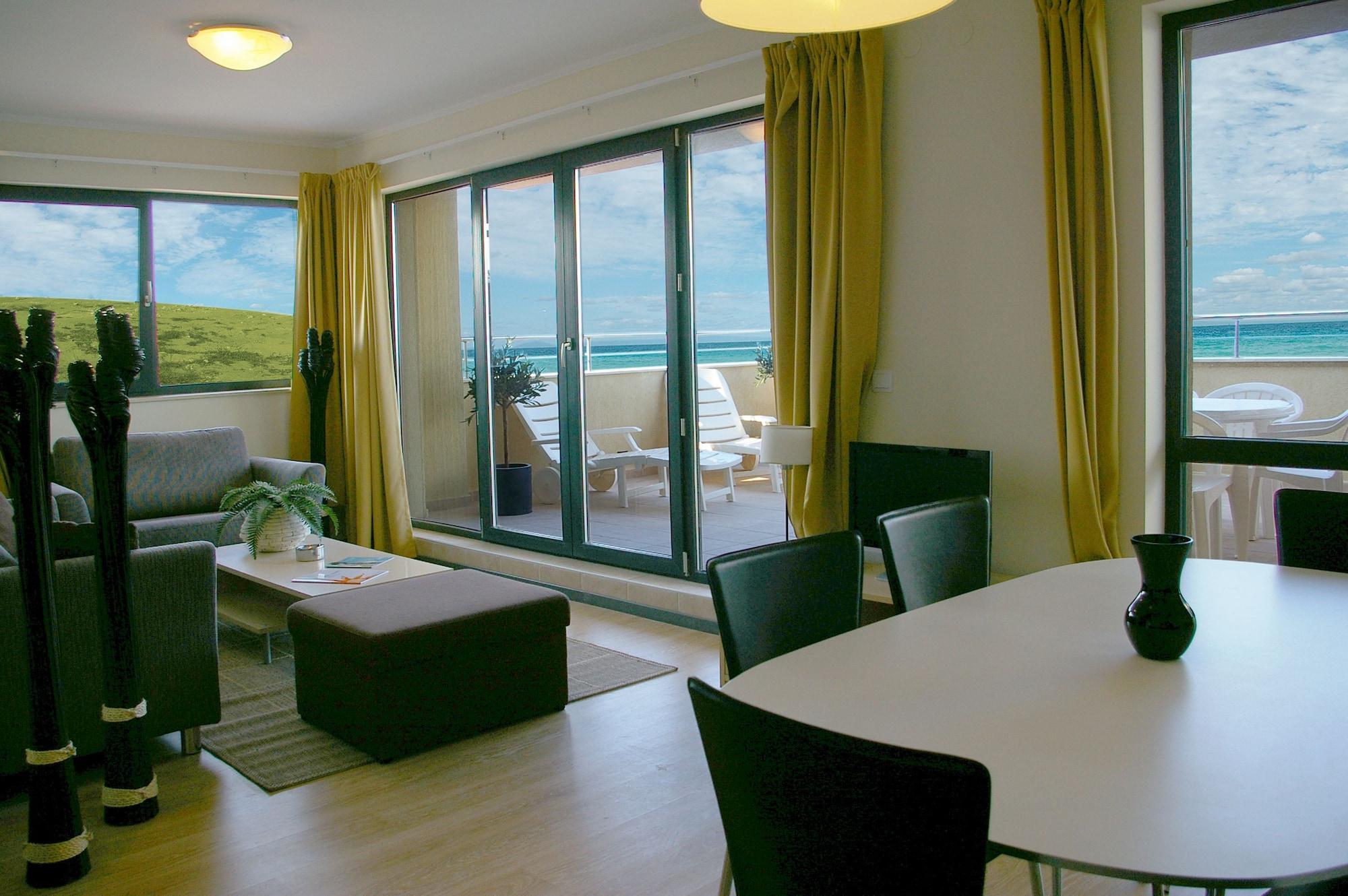 Byala Beach Resort Apartments エクステリア 写真